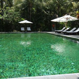 отель Cham Villas Boutique Luxury Resort