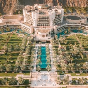 отель Al Bustan Palace A Ritz-Carlton