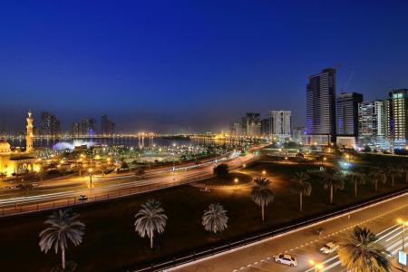 Отель Al Majaz Premiere Hotel Apartments в Шарджа - ОАЭ