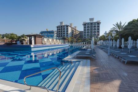Отель Quattro Beach Spa & Resort Hotel в Конаклы - Турция
