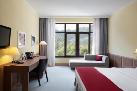 Отель Golden Tulip Rosa Khutor Hotel в Роза Долина (560) - Россия