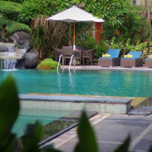 отель Adi Dharma Legian