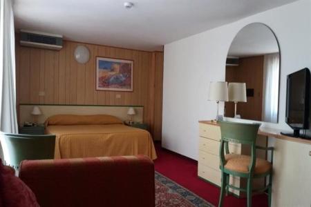 Отель Majestic в Лидо ди Езоло - Италия