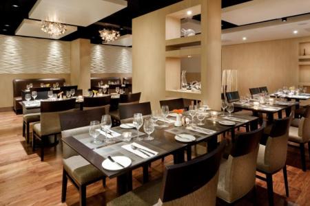 Holiday Inn Toronto Downtown Centre