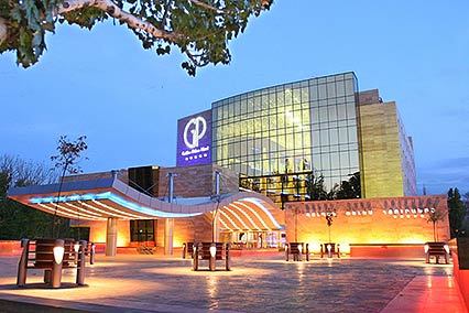 Отель Radisson Blu Hotel Yerevan в Ереван - Армения