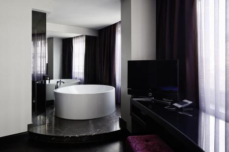 Отель Roomers в Франкфурт-на-Майне - Германия