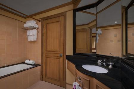 Отель Marriotts Phuket Beach Club в пляж Май Кхао - Таиланд