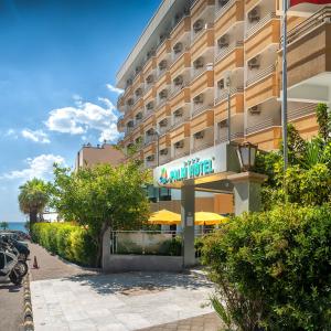 отель Palm Hotel