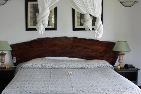 Отель Chateau St. Cloud в о. Ла Диг - Сейшелы