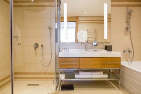 Отель Санаторий Источник в Ессентуки - Россия