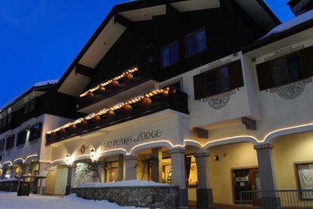 Sun Peaks Lodge