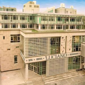 отель Luciano