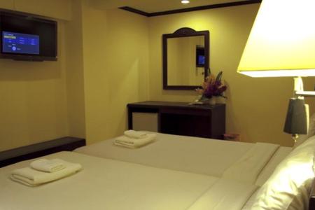 Krabi City Seaview Hotel