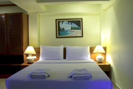 Krabi City Seaview Hotel