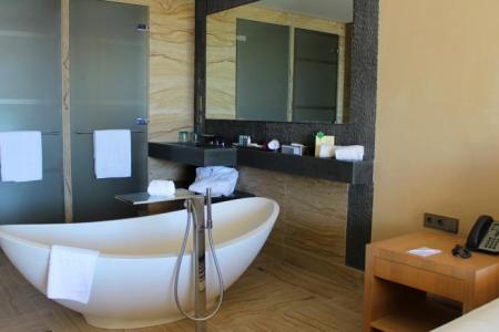 Pestana Colombos Premium Club