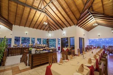 Отель Senani Hotel by Oak Ray в Канди - Шри-Ланка