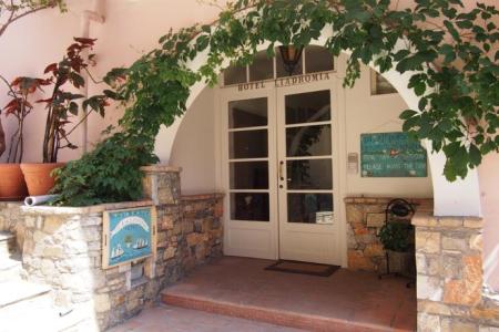 Liadromia Hotel