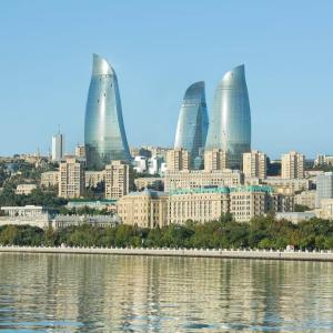отель Fairmont Baku, Flame Towers