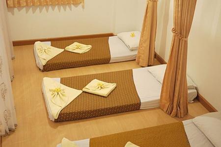 Отель Naithon Beach Mansion  в пляж Най Тхон - Таиланд