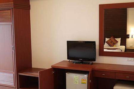 Отель Naithon Beach Mansion  в пляж Най Тхон - Таиланд