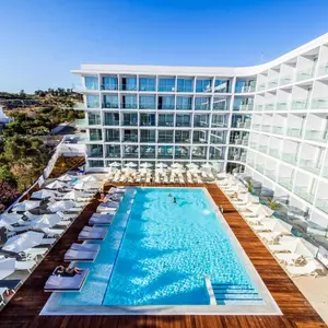 отель Eleana Hotel
