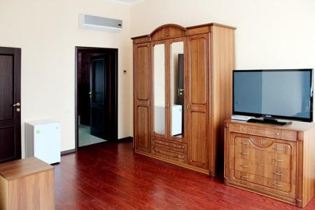 Александрия (ул. Генерала Дбар)