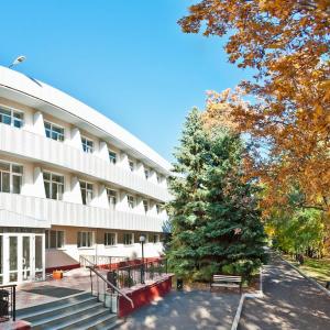 отель Волжские дали (Пристанное)