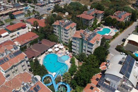 Melissa Garden Apart