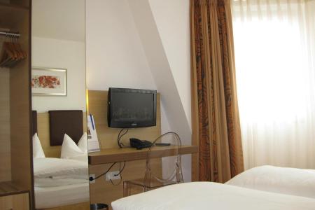 Отель Hotel Flandrischer Hof в Кельн - Германия