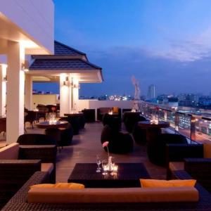 отель Grand Lord Hotel