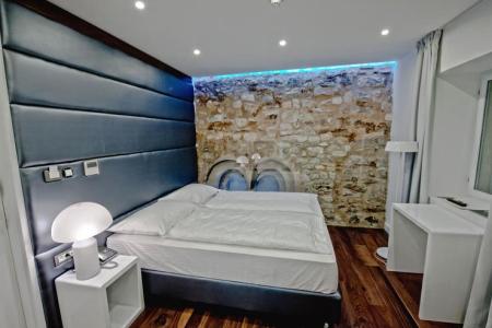 Jupiter Luxury Hotel