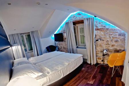 Jupiter Luxury Hotel