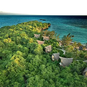 отель Chumbe Island Coral Park