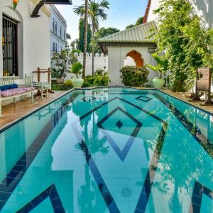 отель Kholle House