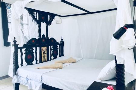 Отель Coco Beach Hotel в Джамбиани - Танзания