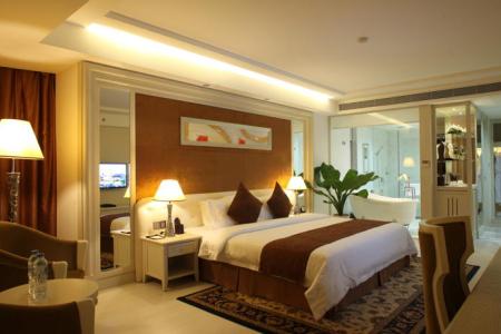 Отель Brilliant Hotel в Дананг - Вьетнам