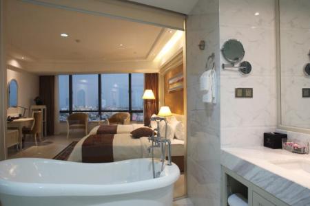 Отель Brilliant Hotel в Дананг - Вьетнам