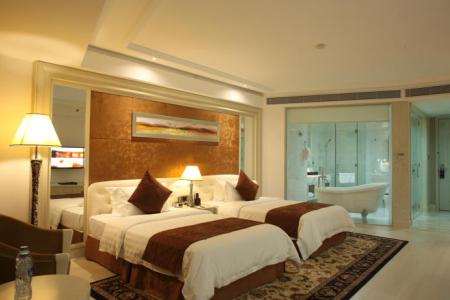 Отель Brilliant Hotel в Дананг - Вьетнам