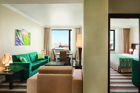 Отель Ramada Kazan City Centre в Казань - Россия