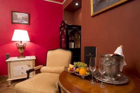 Отель Trezzini Palace в Санкт-Петербург - Россия