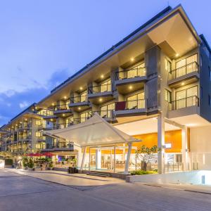 отель The Charm Resort Phuket