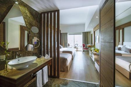 Port Nature Luxury Resort Hotel & Spa