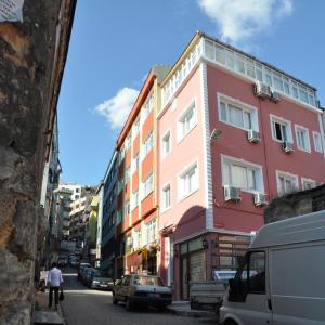 отель Huxley Hotel Old City