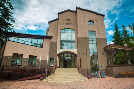 Crona Medical & Spa Hotel