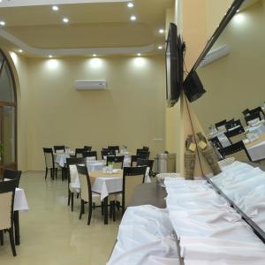 отель Crystal Hotel