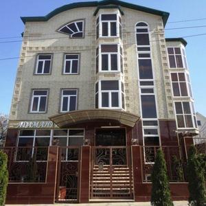 отель Адамант