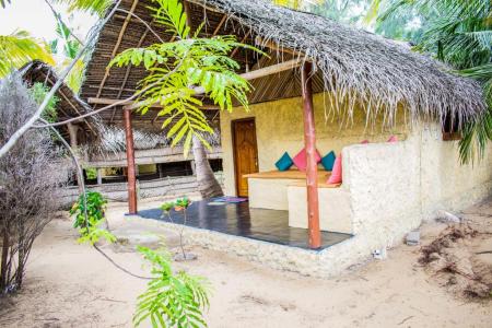 Omeesha Beach Hotel Kalpitiya 