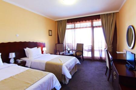 The Vineyards Resort