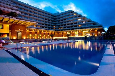 Отель Cinnamon Lakeside Colombo в Коломбо - Шри-Ланка