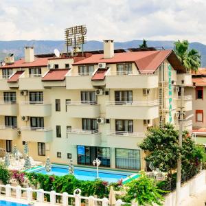 отель Hotel Green Palm